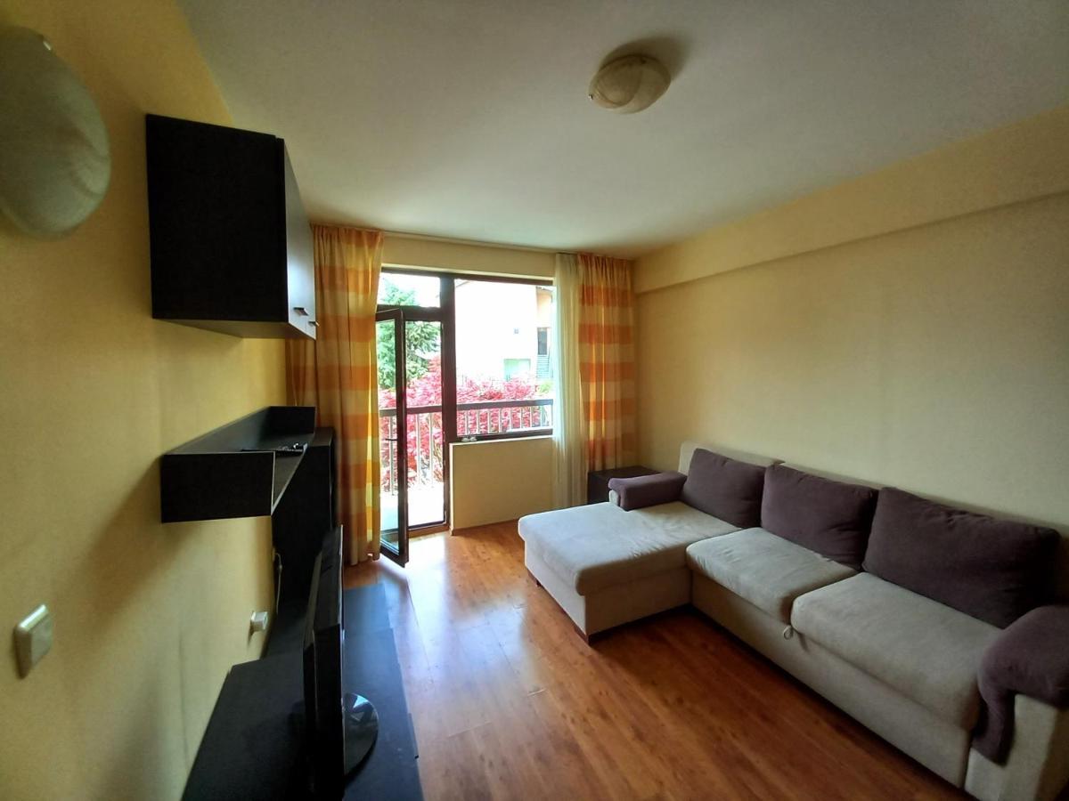 Beach Apartment Rose Златни пясъци Екстериор снимка